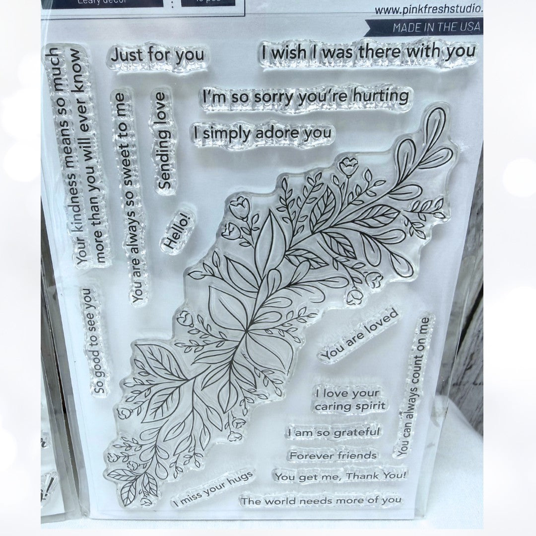 Pinkfresh Studio LEAFY DECOR Oval Foliage Wreath Rubber Stamps