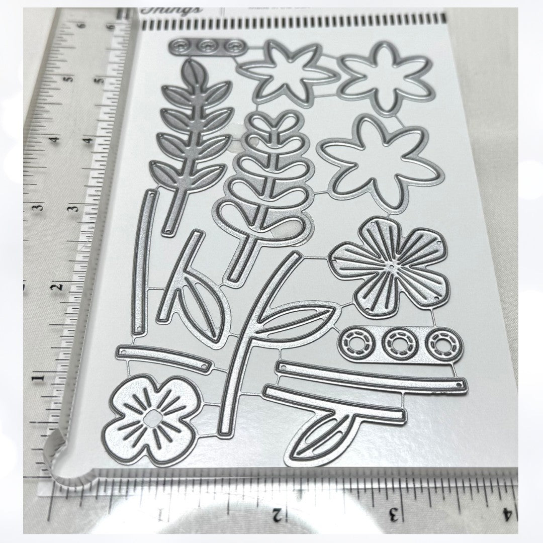 My Favorite Things BOXED CARD BOUQUET Flowers Floral Die-namics Dies