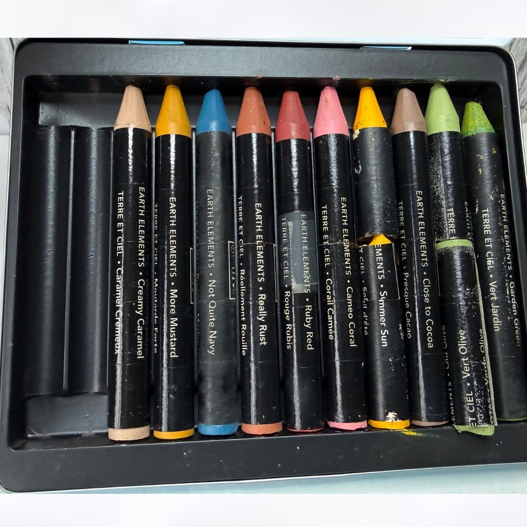 Stampin Up WATERCOLOR WONDER Crayons Brights Subtles Regals Lot of 4