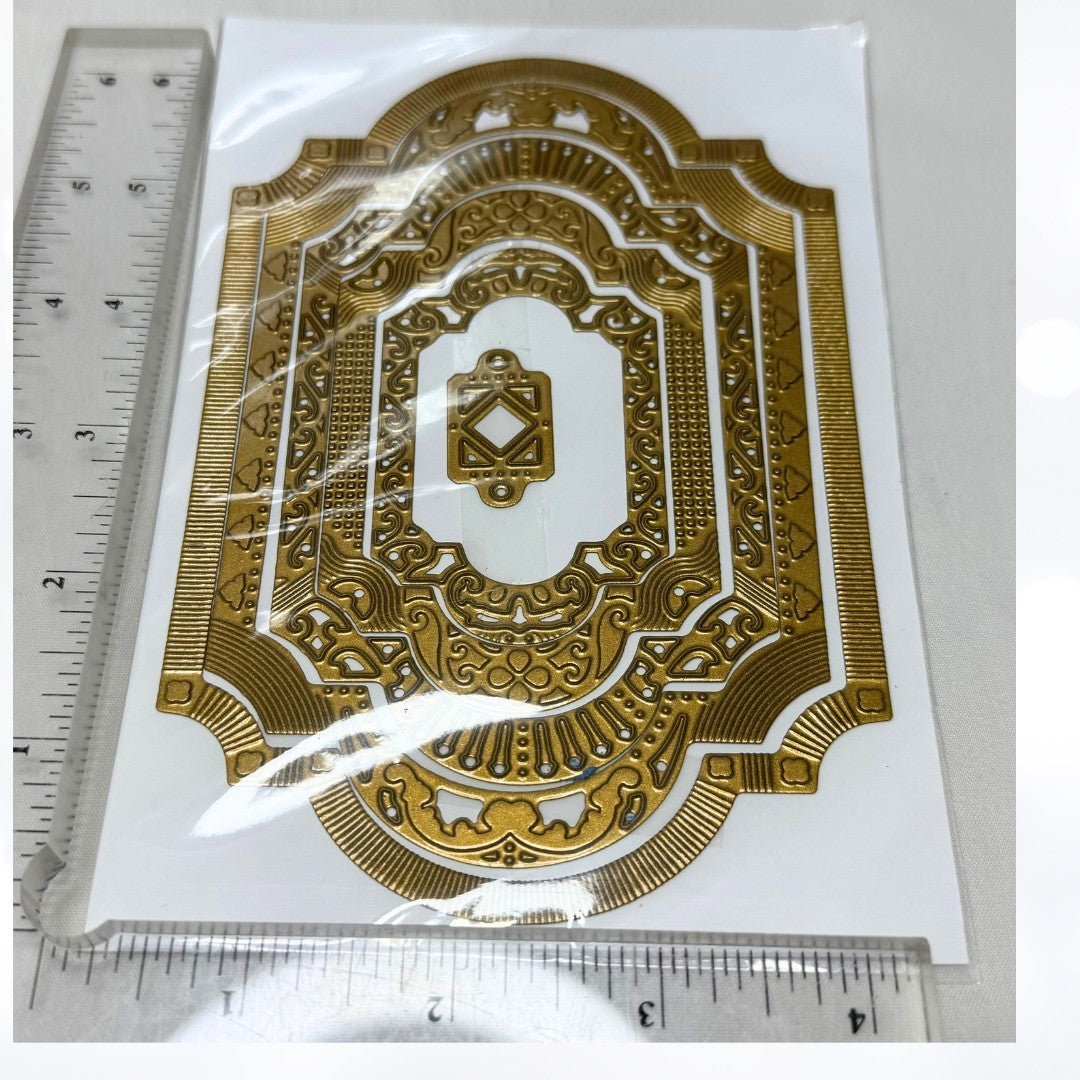 Spellbinders IMPERIAL GOLD Circles One Labels 28 Dies AS IS**