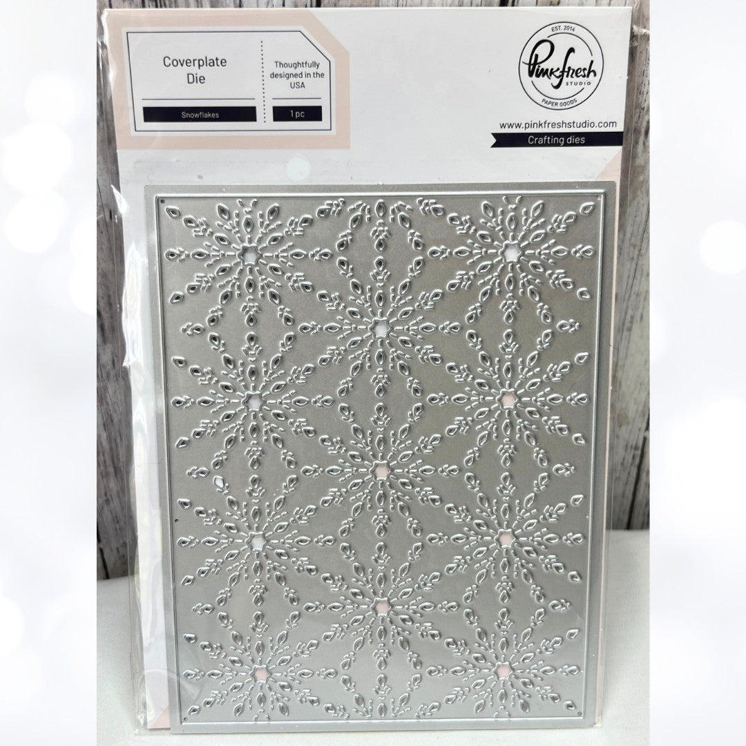 Pinkfresh Studio SNOWFLAKES Christmas Background Coverplate Die