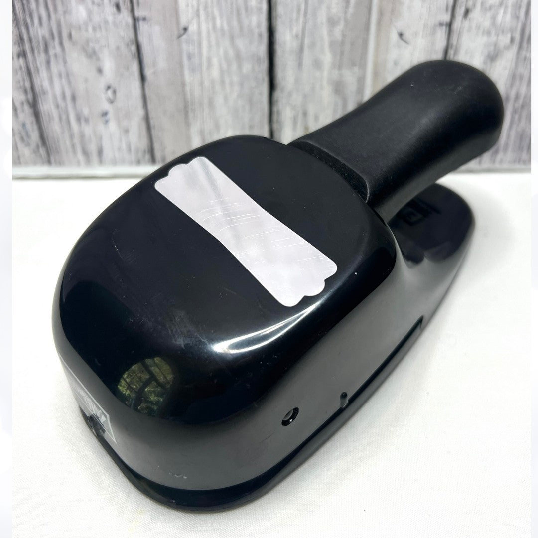 Stampin Up MODERN LABEL Punches Whale Tail Paper Punch