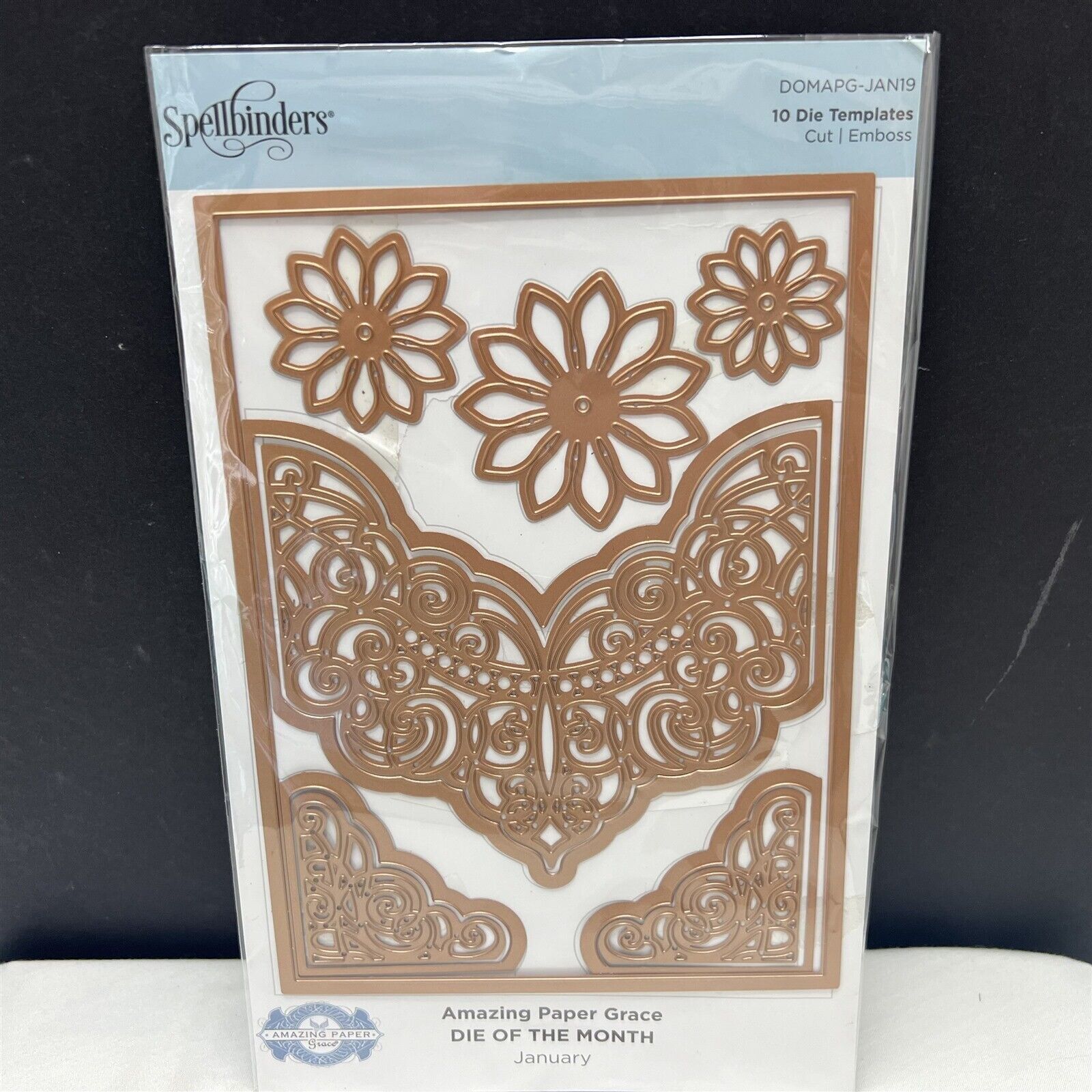 Spellbinders DIE OF THE MONTH Paper Grace January 2019 Dies