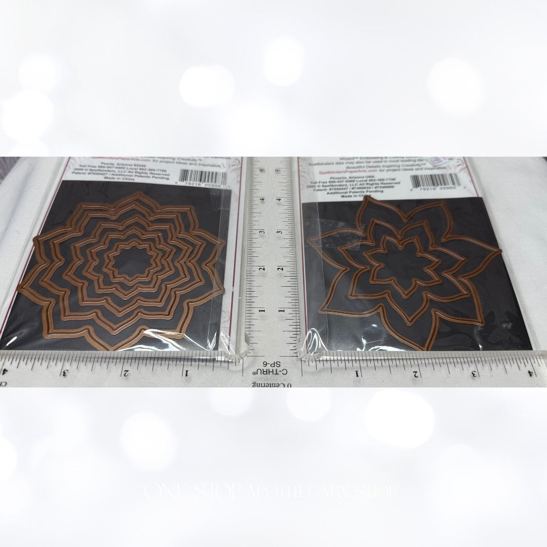 Spellbinders NESTED POINSETTIA Blossom Two Dies