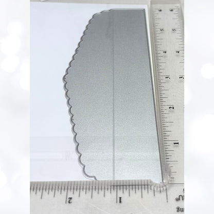 Taylored Expressions MINI SLIM SCALLOPED Envelope Liner Die