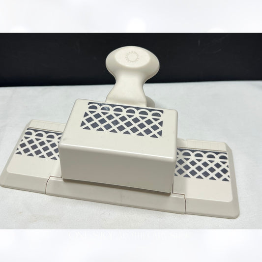 Martha Stewart GARDEN TRELLIS Deep Edge Border Punches Paper Punch AS IS**
