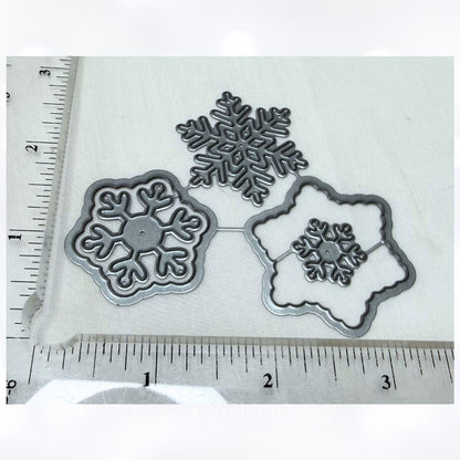 Taylored Expressions SNOWFLAKES Advent Calendar Christmas Dies Rare