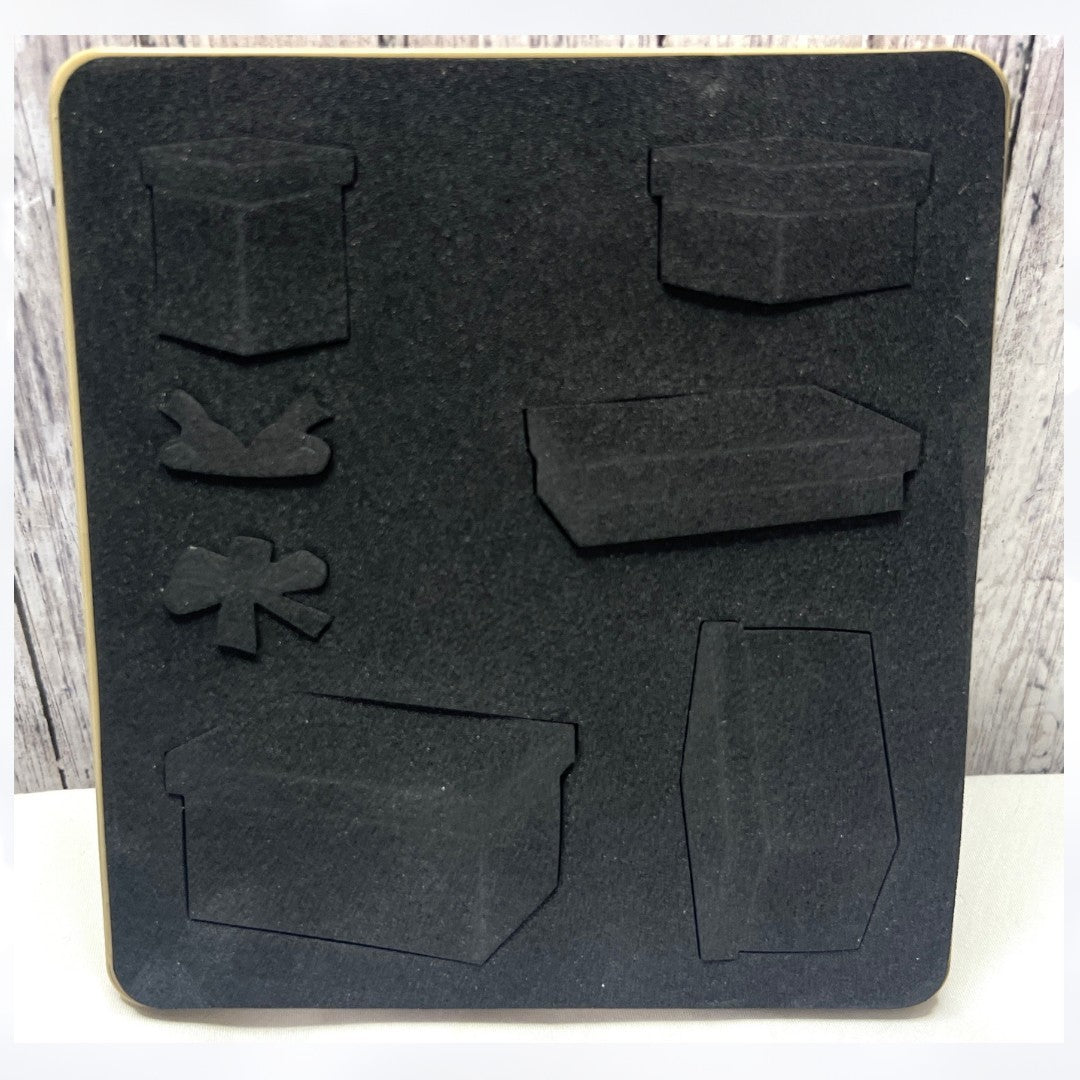 Tim Holtz PACKAGES & BOWS Gifts Christmas Birthday 658768 Bigz Die